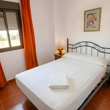 Appartement Con Aire Acondicionado Y Parking Solo Aceptamos Familias Y Parejas Conil De La Frontera