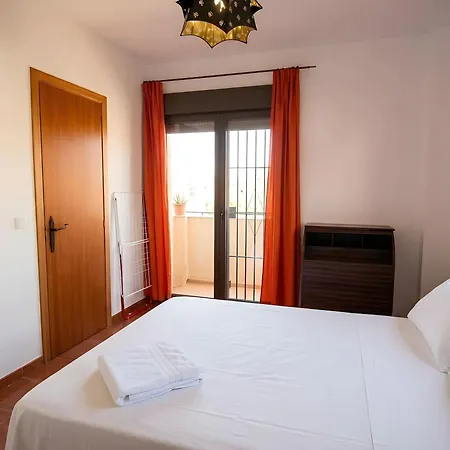 Appartement Con Aire Acondicionado Y Parking Solo Aceptamos Familias Y Parejas
