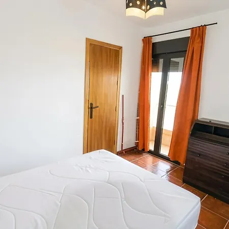 Con Aire Acondicionado Y Parking Solo Aceptamos Familias Y Parejas Apartmán *